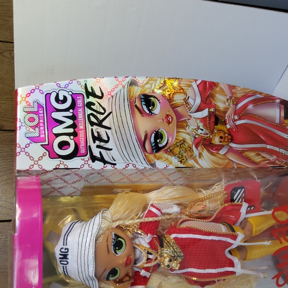 NIB L.O.L SURPRISE SWAG Doll - Picture 3 of 6